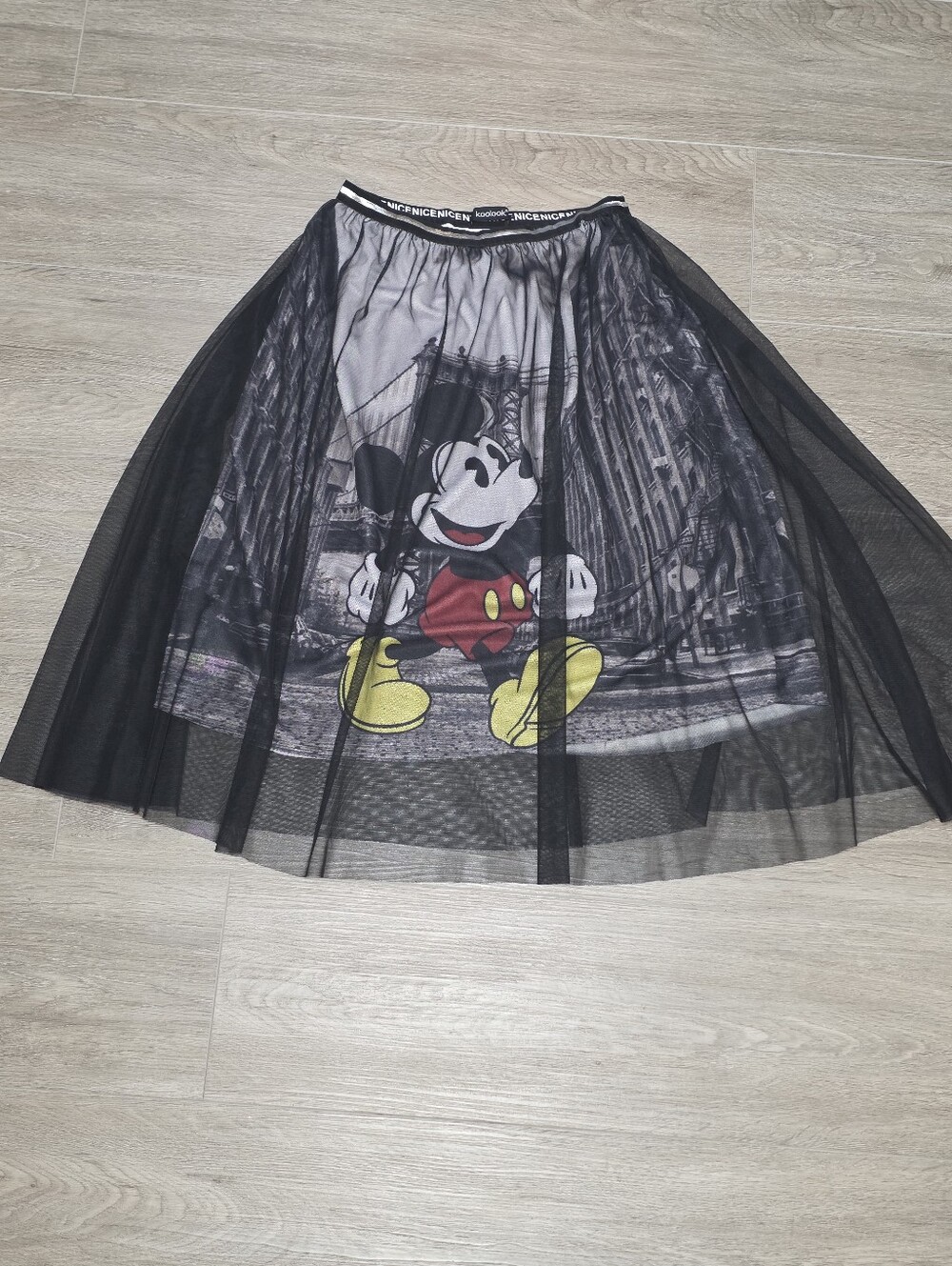 Mickey Mouse Skirt Womans Sz Small - Girls Sz XL Tulle Over Mickey Cityscape